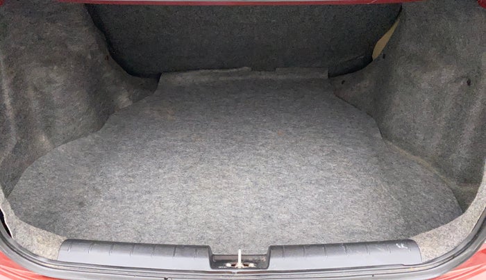 2011 Honda City 1.5L I-VTEC V AT, Petrol, Automatic, 40,568 km, Boot Inside