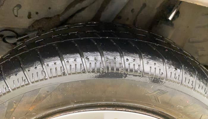 2016 Honda Amaze 1.2L I-VTEC SX, Petrol, Manual, 71,093 km, Left Rear Tyre Tread