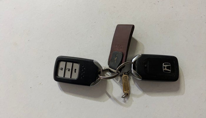 2018 Honda City 1.5L I-VTEC V MT, Petrol, Manual, 41,426 km, Key Close Up