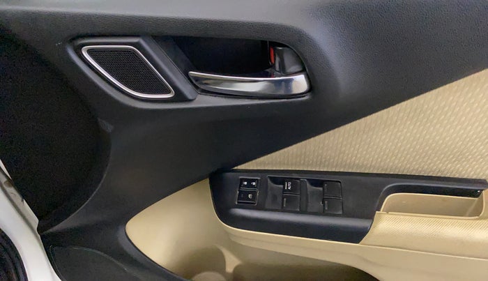 2018 Honda City 1.5L I-VTEC V MT, Petrol, Manual, 41,426 km, Driver Side Door Panels Control