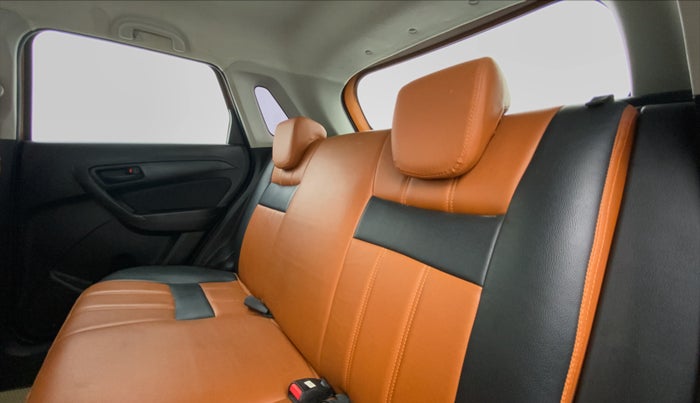 2018 Maruti Vitara Brezza VDI AMT, Diesel, Automatic, 79,787 km, Right Side Rear Door Cabin