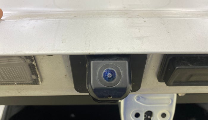 2024 KIA SONET HTK (O) 1.2 Petrol MT, Petrol, Manual, 10,669 km, Parking Camera