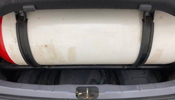 2019 Hyundai NEW SANTRO SPORTZ CNG, CNG, Manual, 52,625 km, Boot Inside