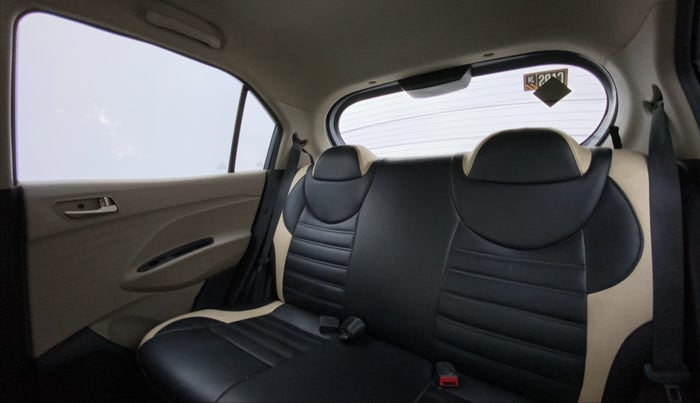 2019 Hyundai NEW SANTRO SPORTZ CNG, CNG, Manual, 52,625 km, Right Side Rear Door Cabin