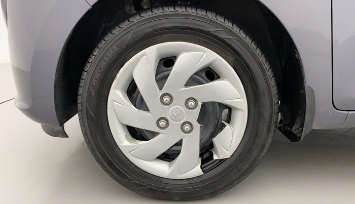 2019 Hyundai NEW SANTRO SPORTZ CNG, CNG, Manual, 52,625 km, Left Front Wheel