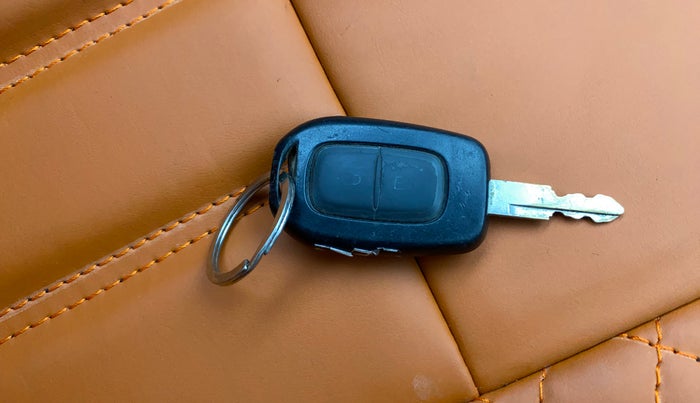 2016 Renault Kwid RXT 0.8, Petrol, Manual, 76,994 km, Key Close Up