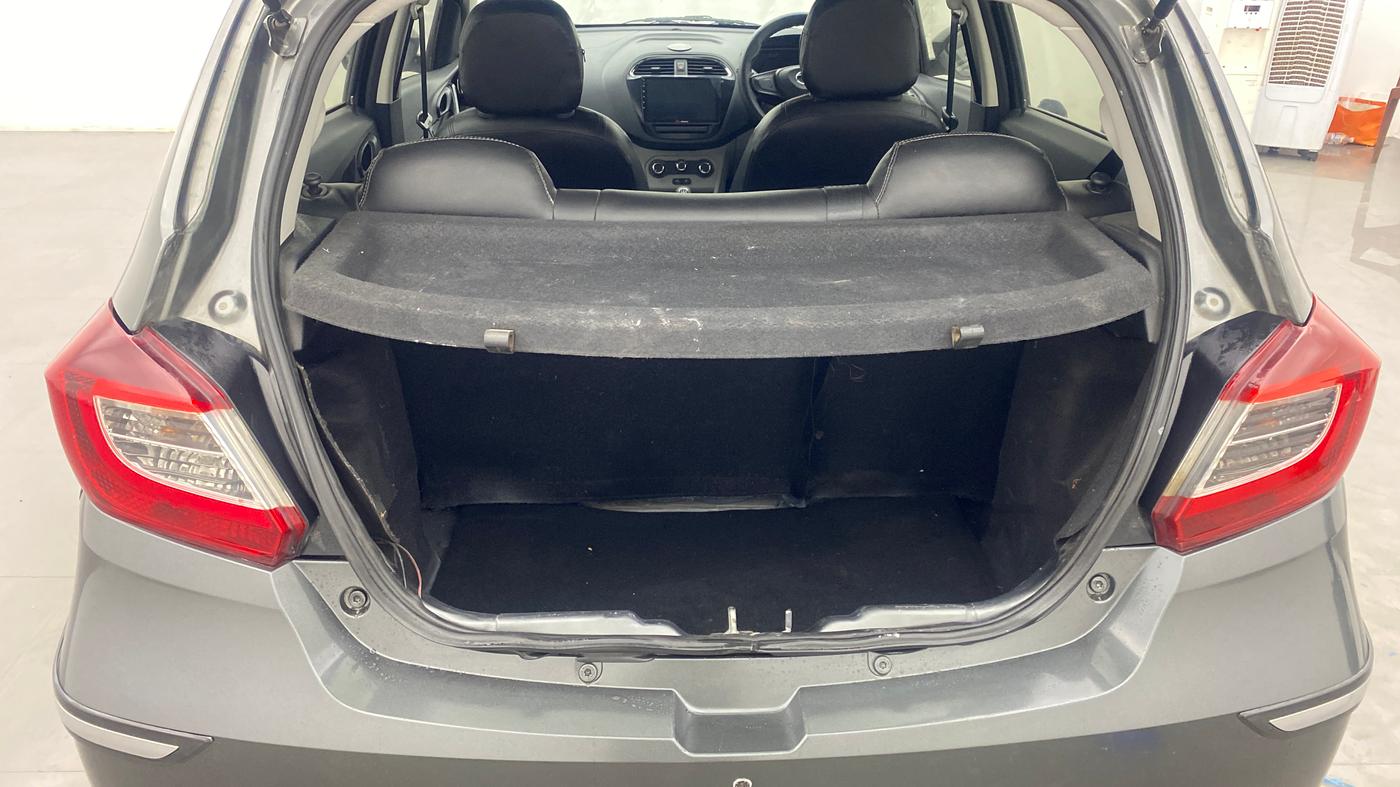 2020 Tata Tiago XT RHYTHM PETROL, Petrol, Manual, 34,578 km, Boot Inside