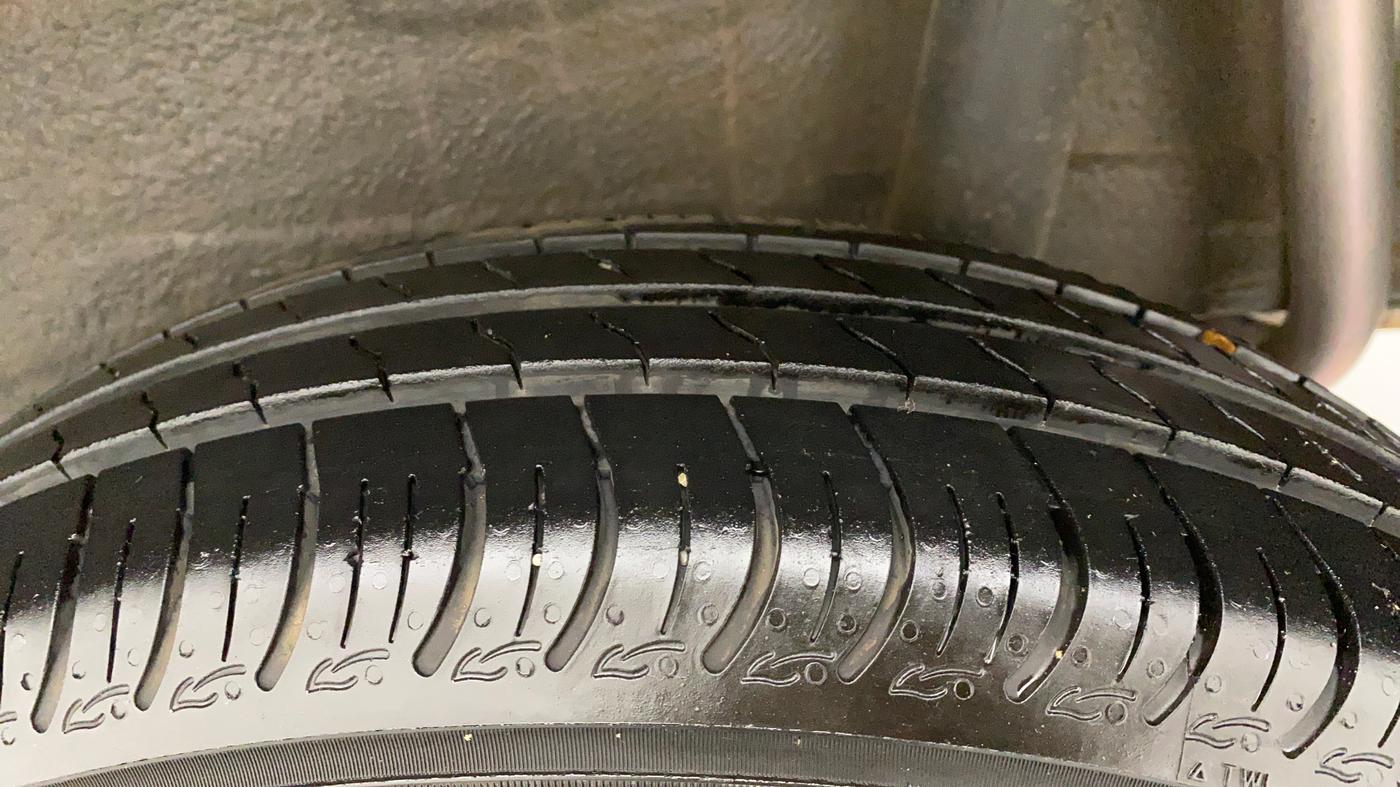 2020 Maruti S PRESSO VXI PLUS AGS, Petrol, Automatic, 1,709 km, Left Rear Tyre Tread