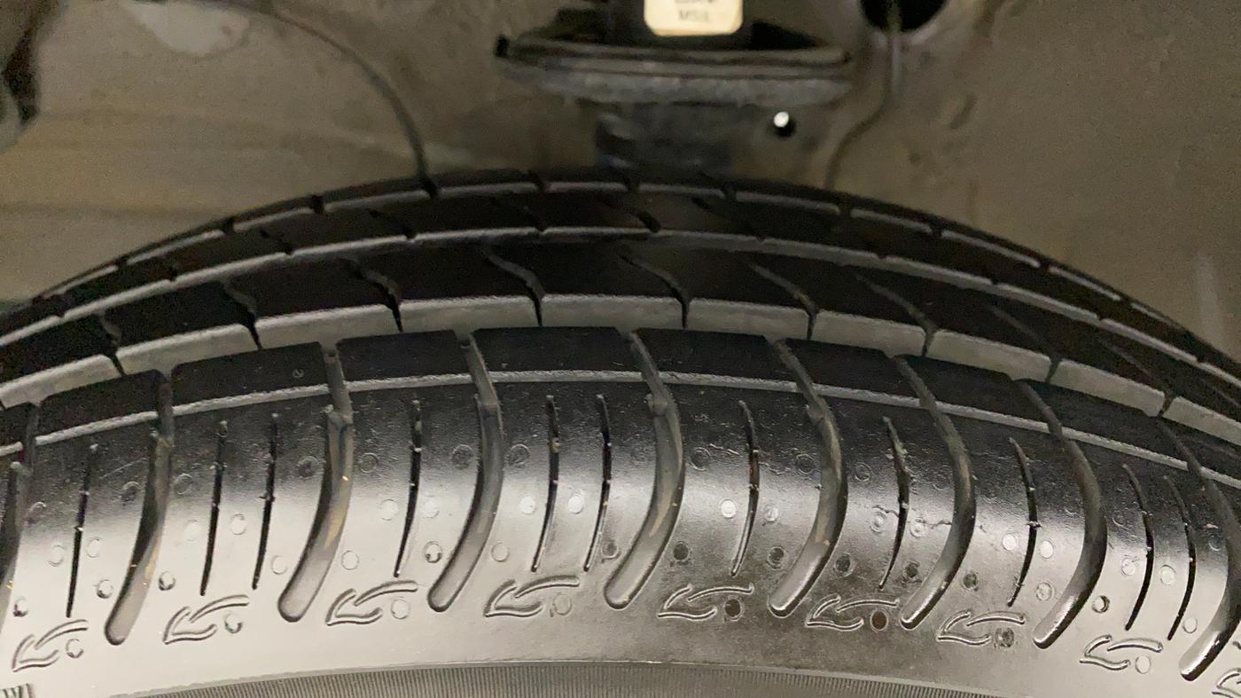 2020 Maruti S PRESSO VXI PLUS AGS, Petrol, Automatic, 1,709 km, Left Front Tyre Tread
