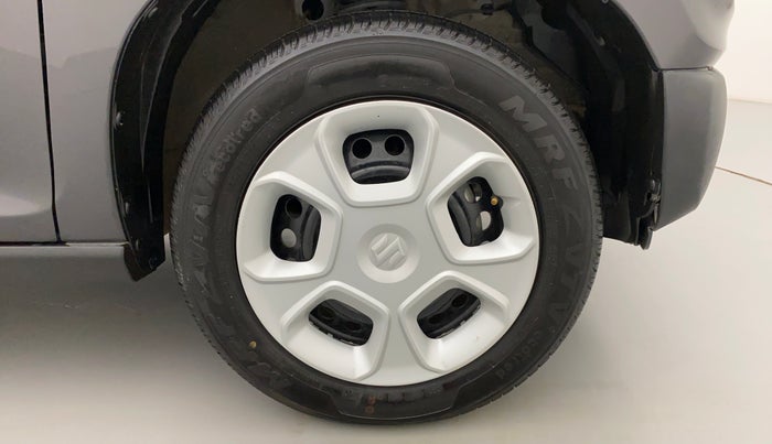 2020 Maruti S PRESSO VXI PLUS AGS, Petrol, Automatic, 1,709 km, Right Front Wheel