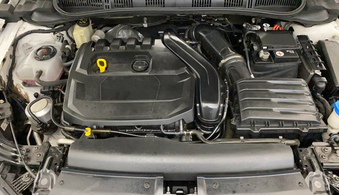 2022 Skoda SLAVIA STYLE 1.5L TSI MT, Petrol, Manual, 17,788 km, Engine View