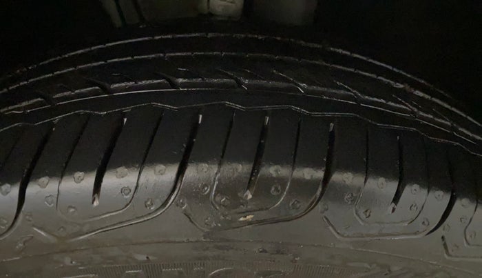 2022 Skoda SLAVIA STYLE 1.5L TSI MT, Petrol, Manual, 17,788 km, Right Front Tyre Tread