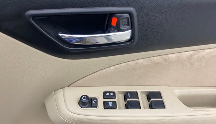 2021 Maruti Dzire VXI, Petrol, Manual, 29,292 km, Driver Side Door Panels Control
