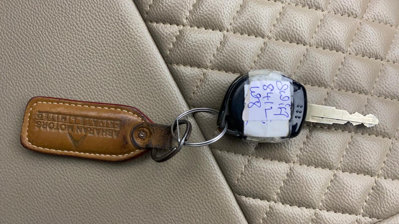2021 Maruti Dzire VXI, Petrol, Manual, 29,292 km, Key Close Up