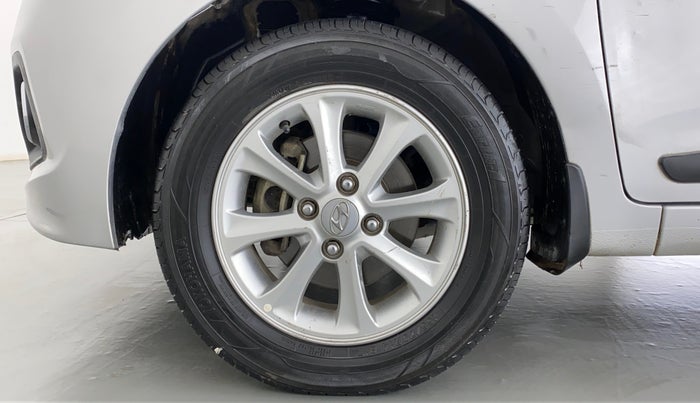 2015 Hyundai Grand i10 ASTA AT 1.2 KAPPA VTVT, Petrol, Automatic, 75,561 km, Left Front Wheel