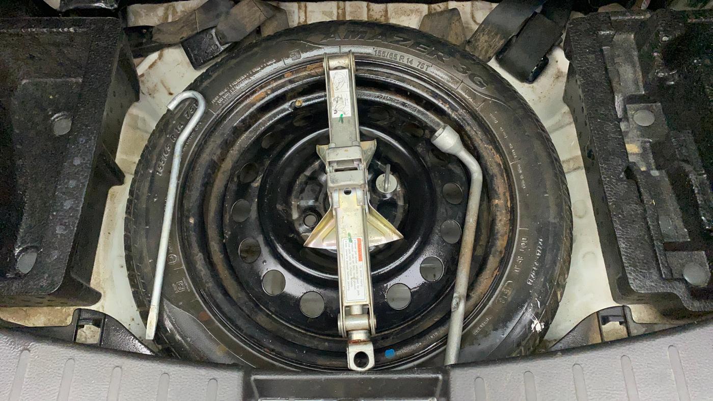2018 Maruti Wagon R 1.0 VXI, Petrol, Manual, 33,443 km, Spare Tyre