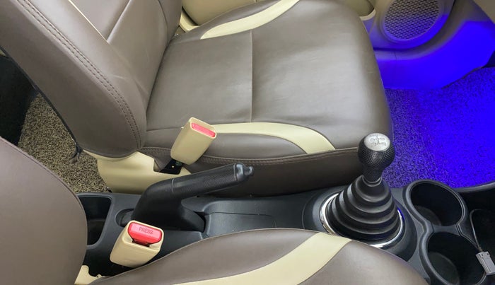 2014 Honda Amaze 1.2L I-VTEC S, Petrol, Manual, 49,381 km, Gear Lever