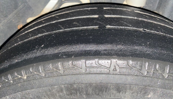 2019 Ford FREESTYLE TITANIUM 1.5 DIESEL, Diesel, Manual, 1,34,993 km, Left Rear Tyre Tread