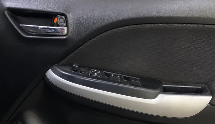 2018 Maruti Baleno DELTA PETROL 1.2, Petrol, Manual, 74,337 km, Driver Side Door Panels Control