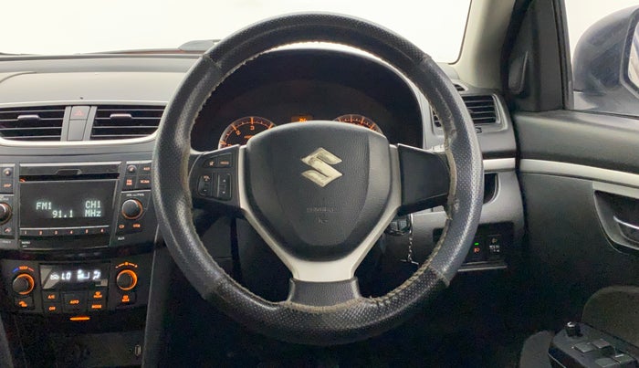 2014 Maruti Swift ZDI, Diesel, Manual, 1,23,430 km, Steering Wheel Close Up