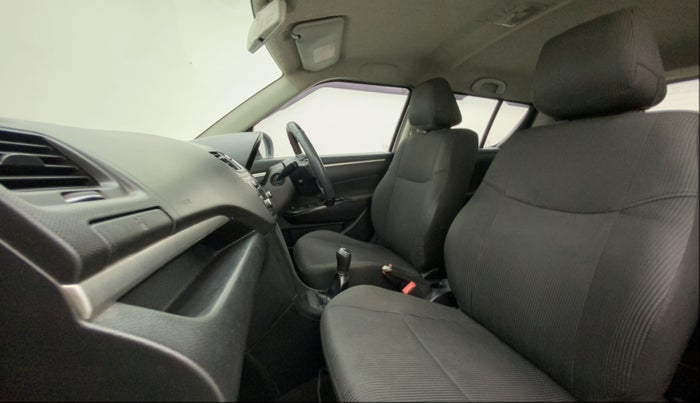 2014 Maruti Swift ZDI, Diesel, Manual, 1,23,430 km, Right Side Front Door Cabin