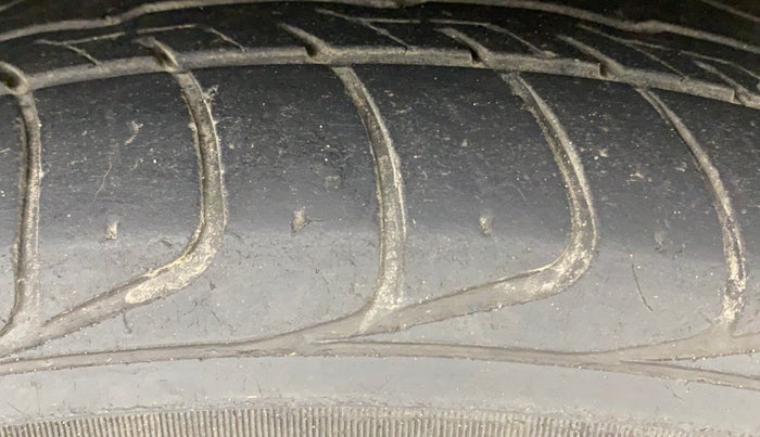 2021 Hyundai Creta S 1.5 PETROL, Petrol, Manual, 75,736 km, Right Front Tyre Tread