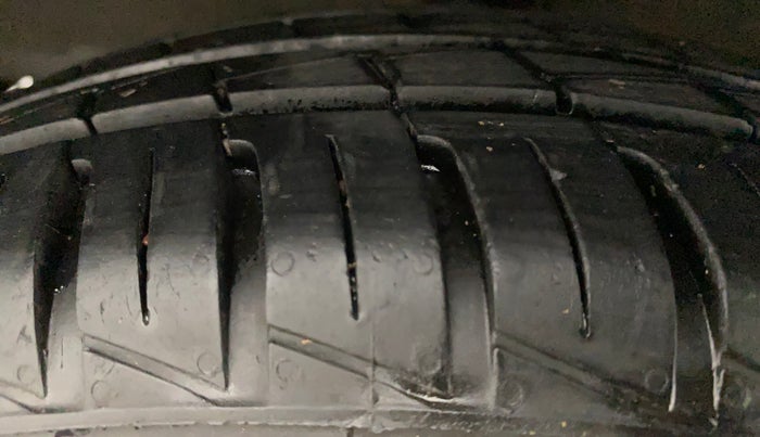 2021 Hyundai NEW SANTRO SPORTZ EXECUTIVE MT CNG, CNG, Manual, 8,929 km, Right Rear Tyre Tread