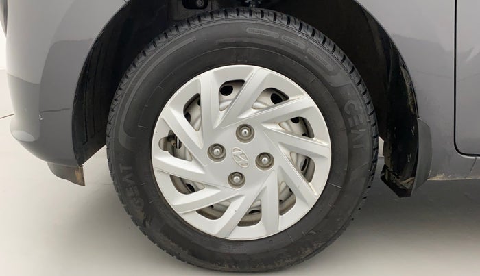 2021 Hyundai NEW SANTRO SPORTZ EXECUTIVE MT CNG, CNG, Manual, 8,929 km, Left Front Wheel