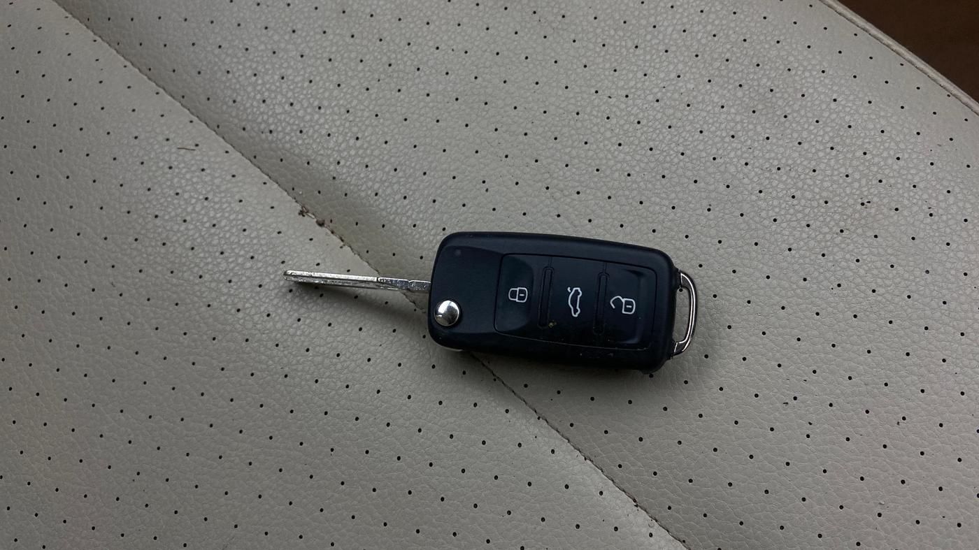 2019 Volkswagen Vento HIGHLINE PLUS 1.2 AT, Petrol, Automatic, 63,390 km, Key Close Up