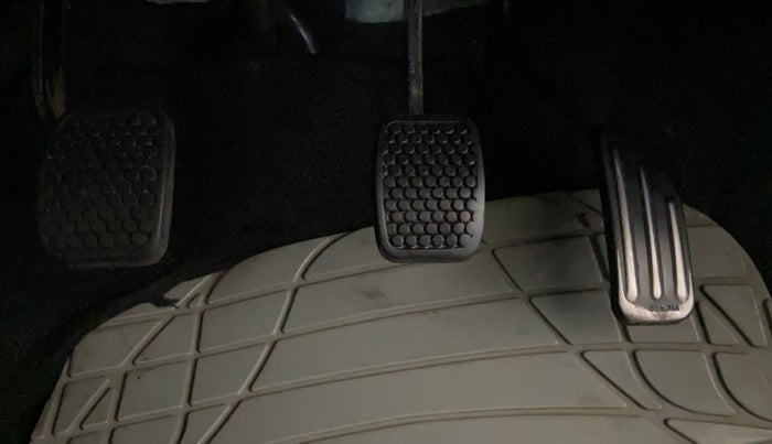 2013 Maruti Alto 800 VXI, Petrol, Manual, 29,033 km, Pedals