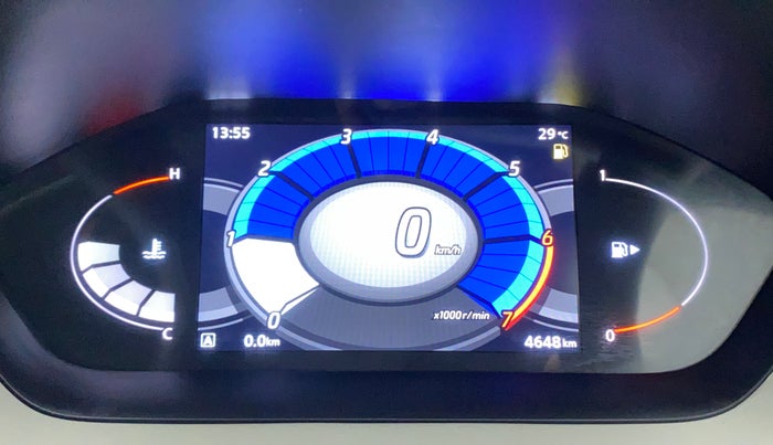 2022 Nissan MAGNITE XV MT, Petrol, Manual, 4,776 km, Odometer Image