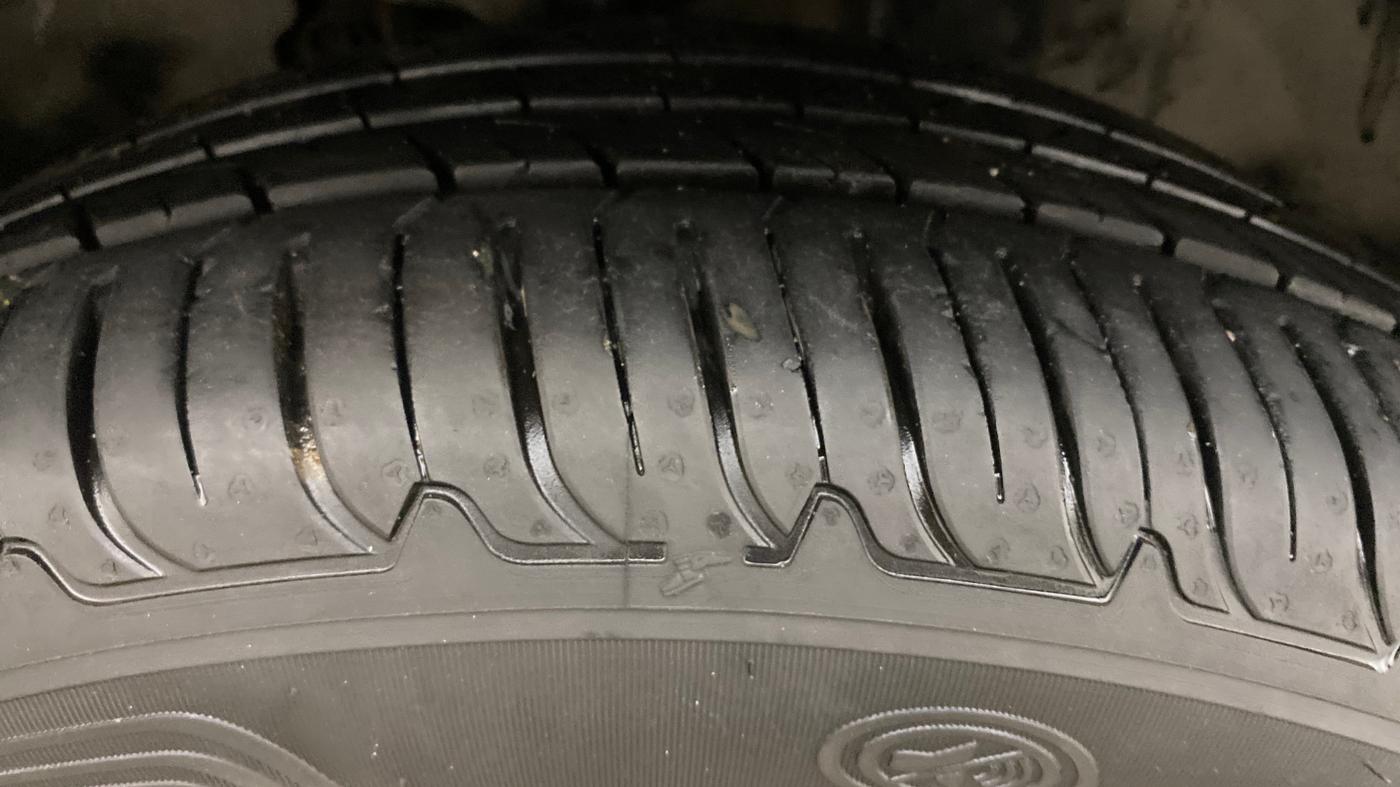 2019 Skoda Kodiaq STYLE 2.0 TDI 4X4 AT, Diesel, Automatic, 56,400 km, Right Front Tyre Tread
