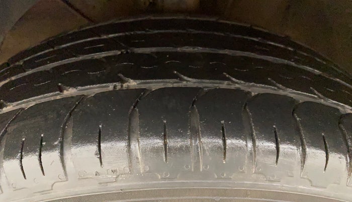 2018 Maruti Baleno RS 1.0 PETROL, Petrol, Manual, 61,005 km, Left Front Tyre Tread