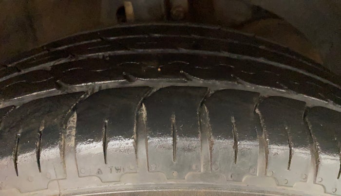 2018 Maruti Baleno RS 1.0 PETROL, Petrol, Manual, 61,005 km, Right Front Tyre Tread
