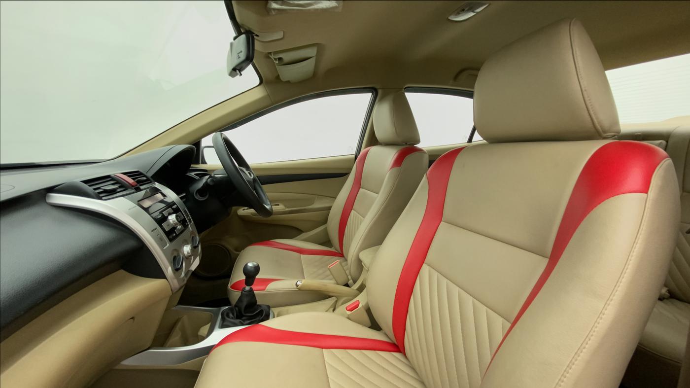 2011 Honda City S MT PETROL, Petrol, Manual, 42,365 km, Right Side Front Door Cabin