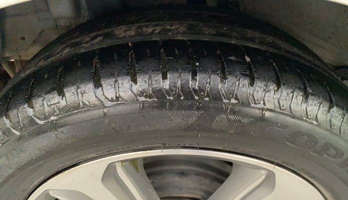 2019 Hyundai Verna 1.6 VTVT SX (O) AT, Petrol, Automatic, 57,083 km, Right Rear Tyre Tread