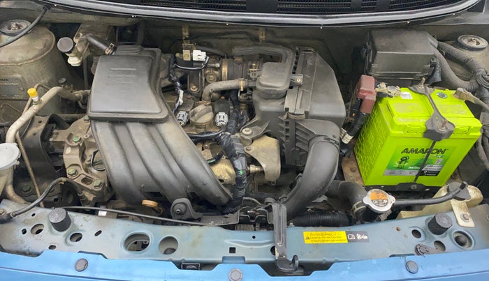 2014 Nissan Micra Active XV, Petrol, Manual, 70,252 km, Open Bonet