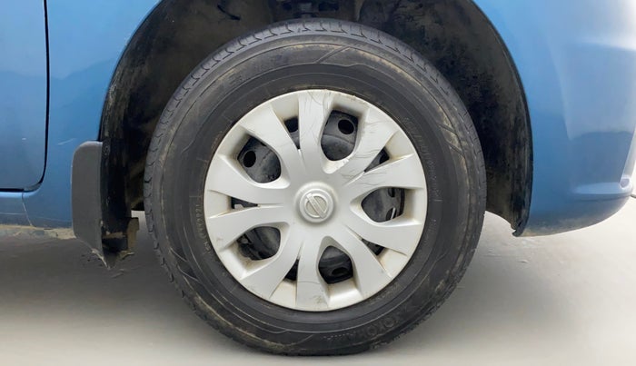 2014 Nissan Micra Active XV, Petrol, Manual, 70,252 km, Right Front Wheel