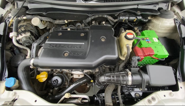 2015 Maruti Swift VDI ABS, Diesel, Manual, 1,23,276 km, Open Bonet