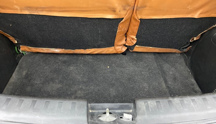 2015 Maruti Swift VDI ABS, Diesel, Manual, 1,23,276 km, Boot Inside