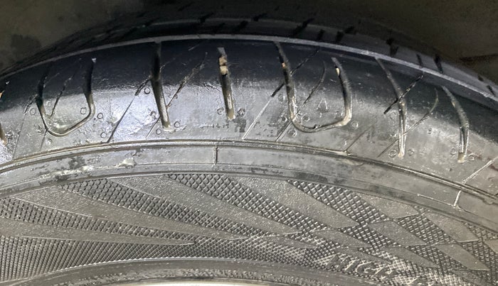 2021 KIA SONET HTX 1.0 IMT, Petrol, Manual, 91,834 km, Right Rear Tyre Tread