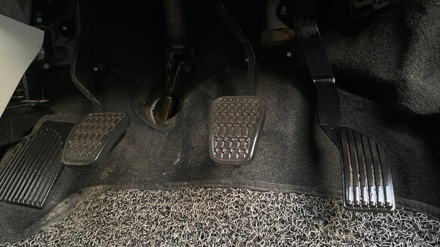 2020 Tata NEXON XZ PLUS (O) DIESEL, Diesel, Manual, 72,517 km, Pedals