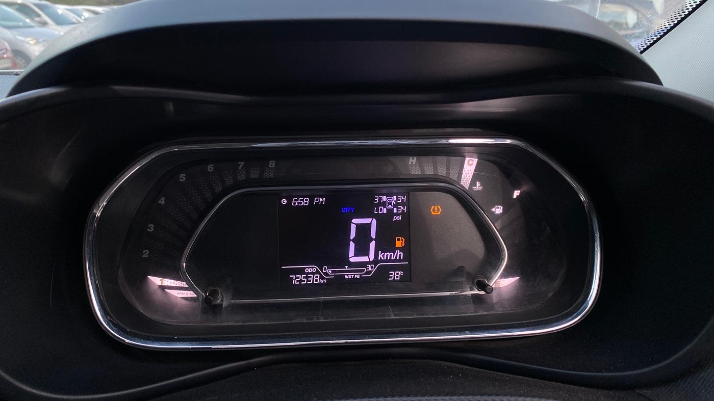2020 Tata NEXON XZ PLUS (O) DIESEL, Diesel, Manual, 72,517 km, Odometer Image