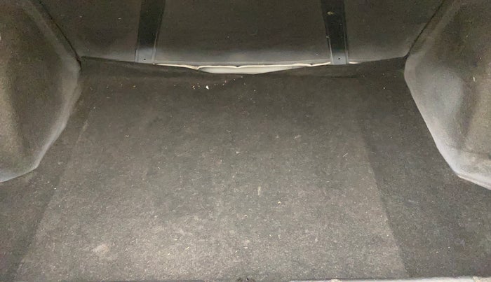 2019 Maruti Dzire VDI AMT, Diesel, Automatic, 44,759 km, Boot Inside