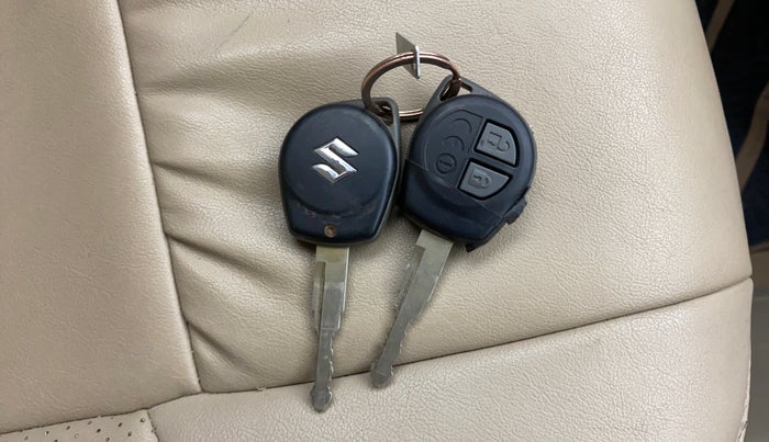 2019 Maruti Dzire VDI AMT, Diesel, Automatic, 44,759 km, Key Close Up