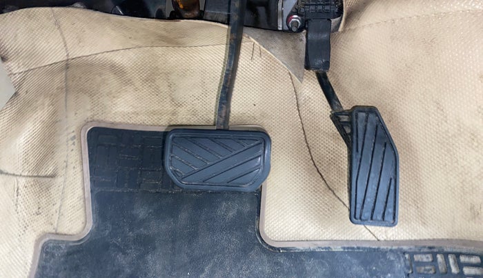 2019 Maruti Dzire VDI AMT, Diesel, Automatic, 44,759 km, Pedals