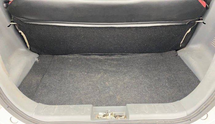 2015 Maruti Alto 800 LXI, Petrol, Manual, 66,458 km, Boot Inside