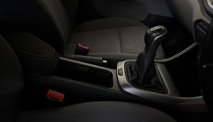 2021 Tata ALTROZ XZ PETROL, Petrol, Manual, 48,202 km, Gear Lever