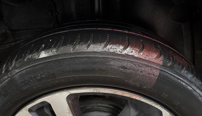 2021 Tata ALTROZ XZ PETROL, Petrol, Manual, 48,202 km, Left Rear Tyre Tread