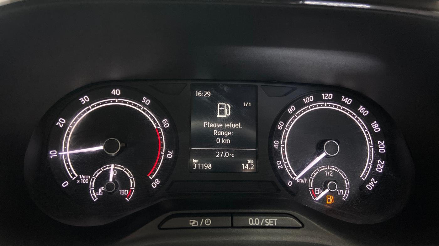 2023 Skoda SLAVIA ACTIVE 1.0L TSI MT, Petrol, Manual, 30,976 km, Odometer Image